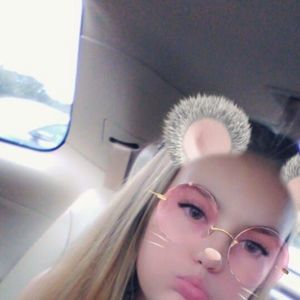 Meet your Posher, Ciera